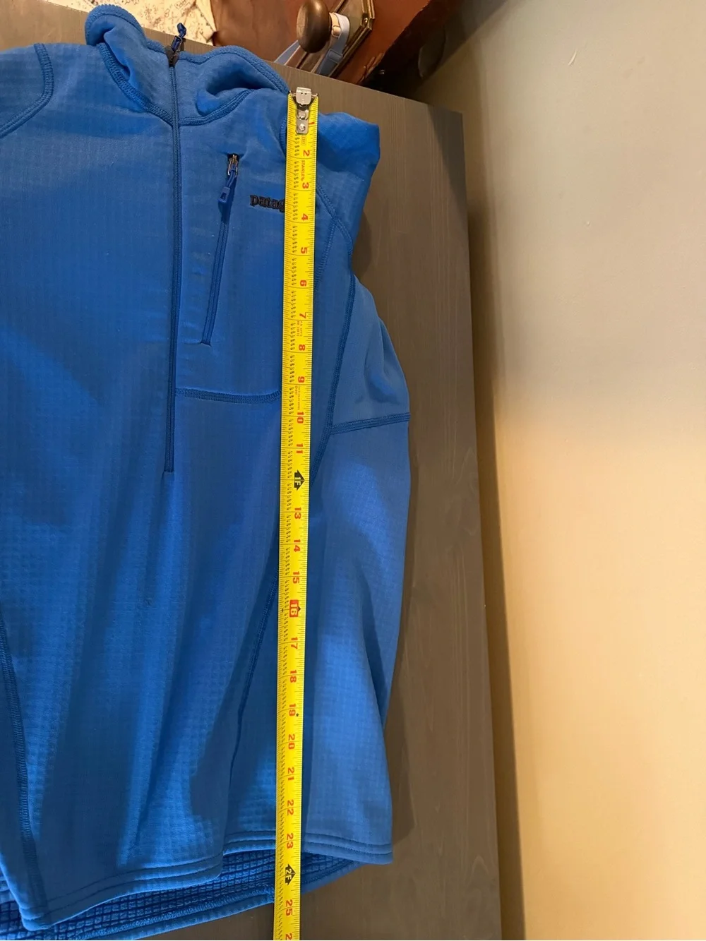 Patagonia Men's R1 Pullover